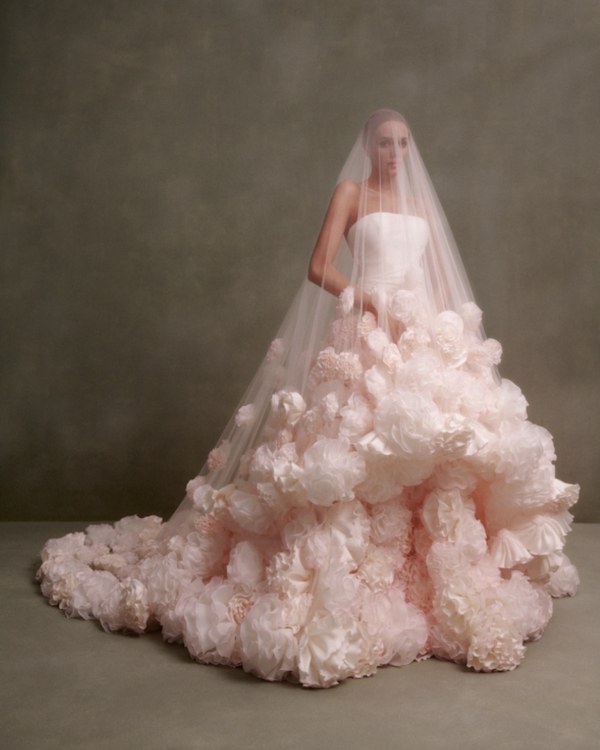 The Top Trends Defining 2025 Bridal Wear According to Pinterest