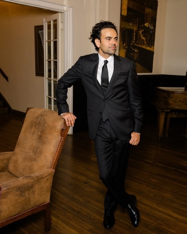 An Eclectic & Colorful Californian Celebration