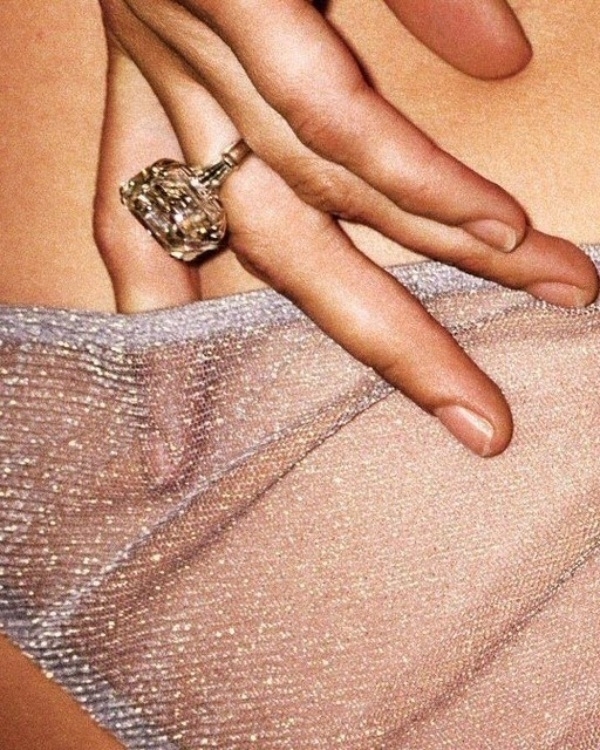 Color Your Love: The Ultimate Guide to Engagement Ring Gemstones