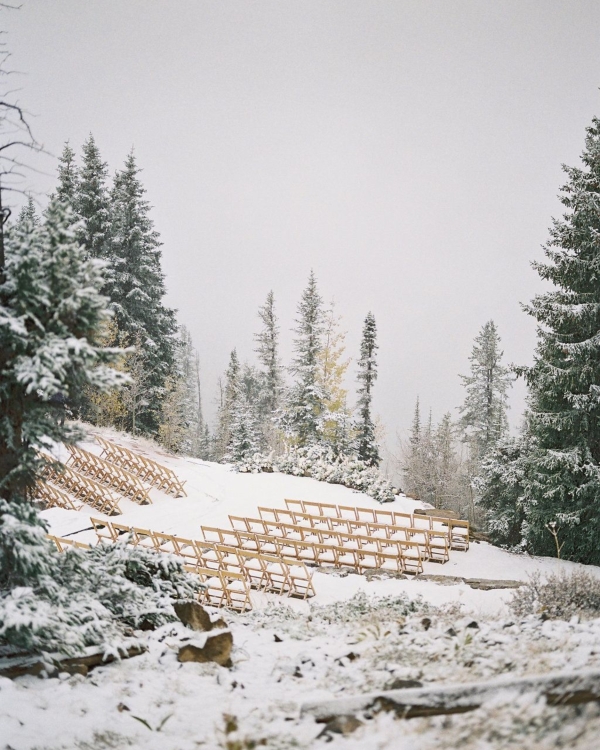 10 Dreamy Winter Wedding Venues