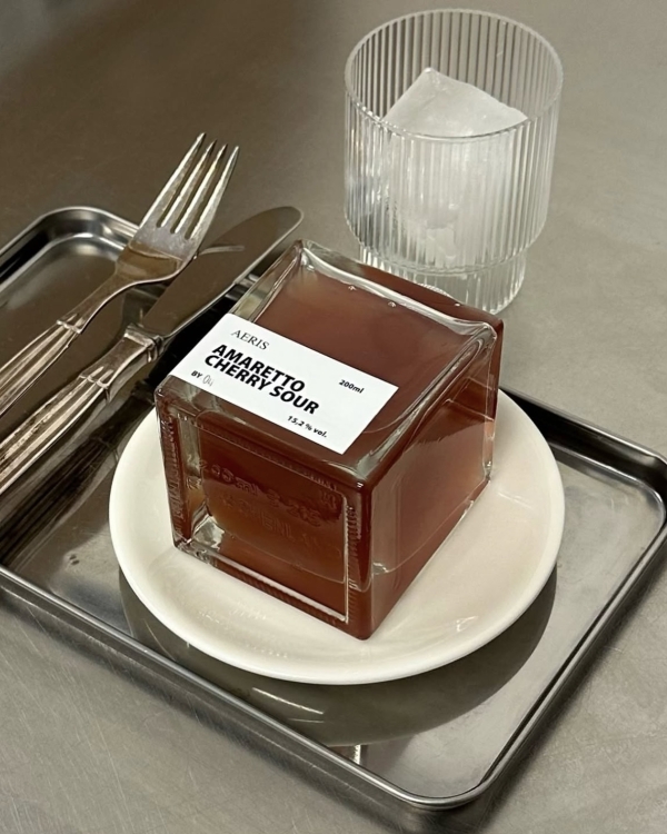 40 Trendy Serving Ideas for Your Wedding Cocktails