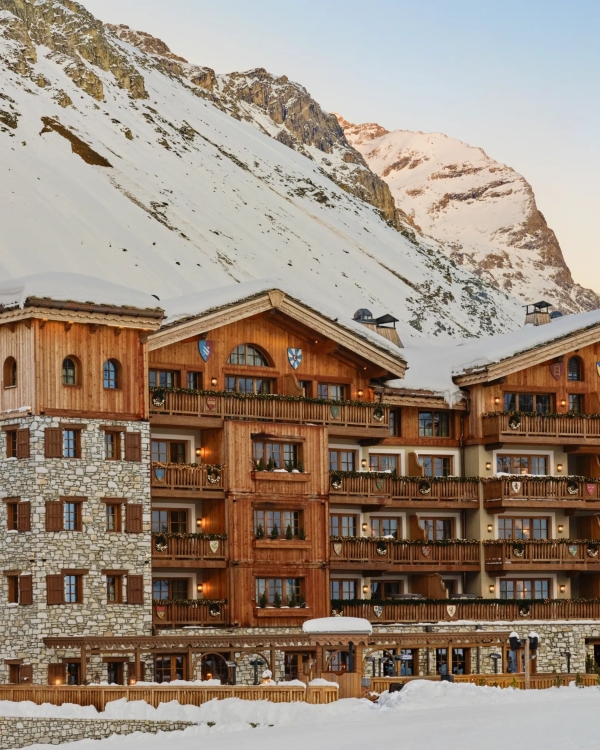 10 Dreamy Winter Wedding Venues