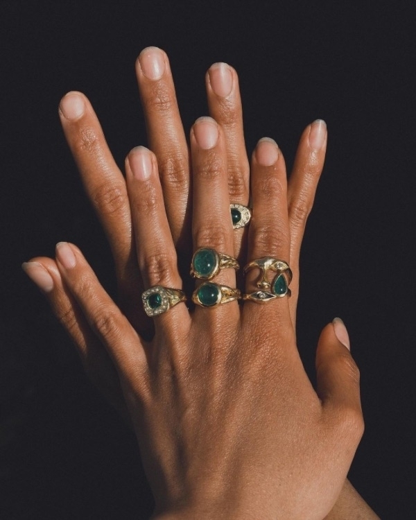 Color Your Love: The Ultimate Guide to Engagement Ring Gemstones