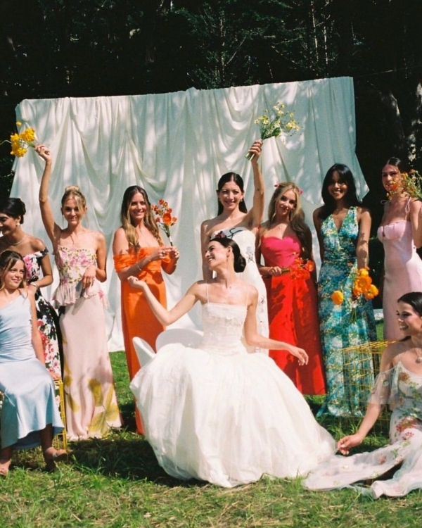 50 Must-Save Group Portrait Ideas