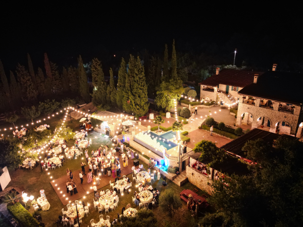 Venues Talici Hill Rustic Villas