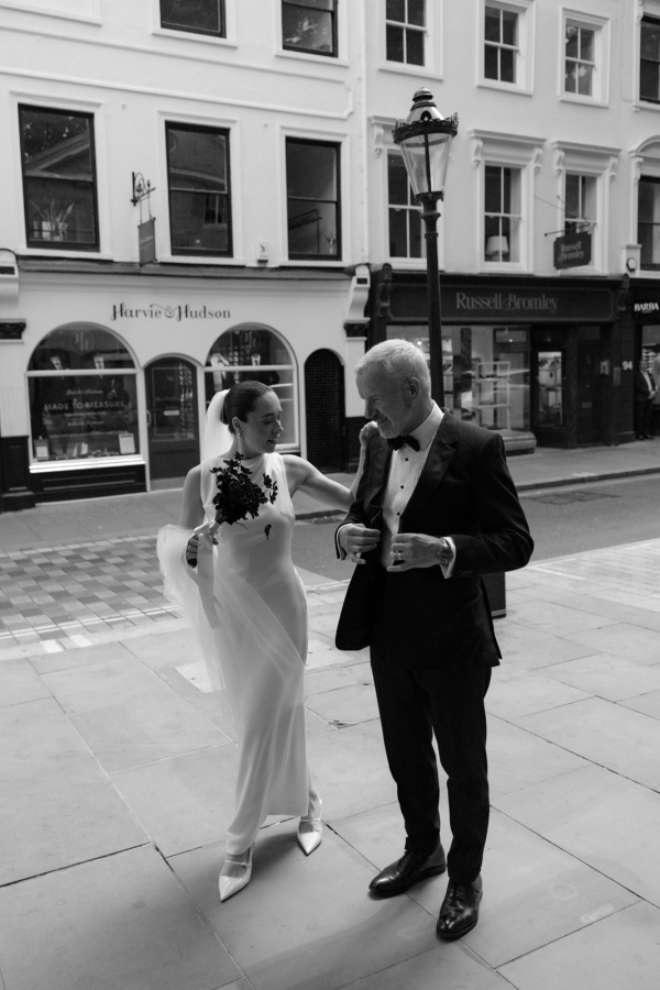 Photographers Raissa and Simon