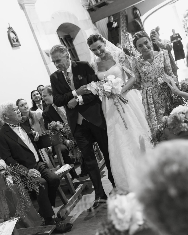 The Luxury of Simplicity: Designing a Wedding Photography Experience Couples Remember Forever