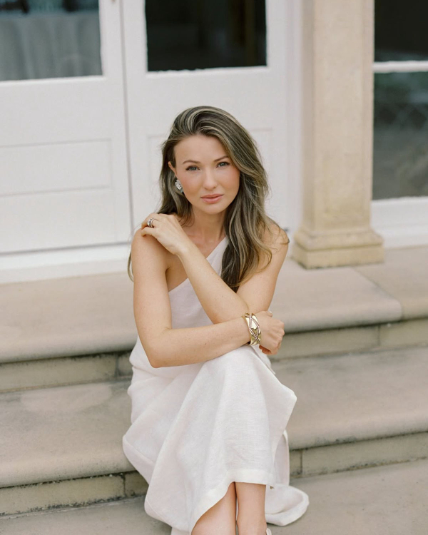 15 Best Wedding Photographers in the UK | British Professional Photography | TOP Luxury Bridal Photographers