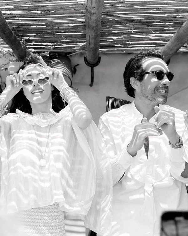 15 Best Wedding Photographers in the UK | British Professional Photography | TOP Luxury Bridal Photographers