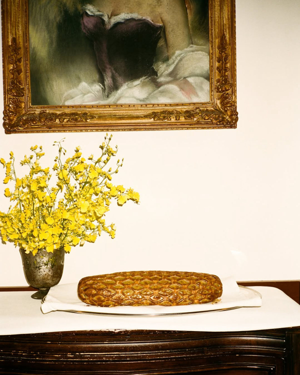 7 Festive Food & Drink Ideas for Stylish Holiday Hosting