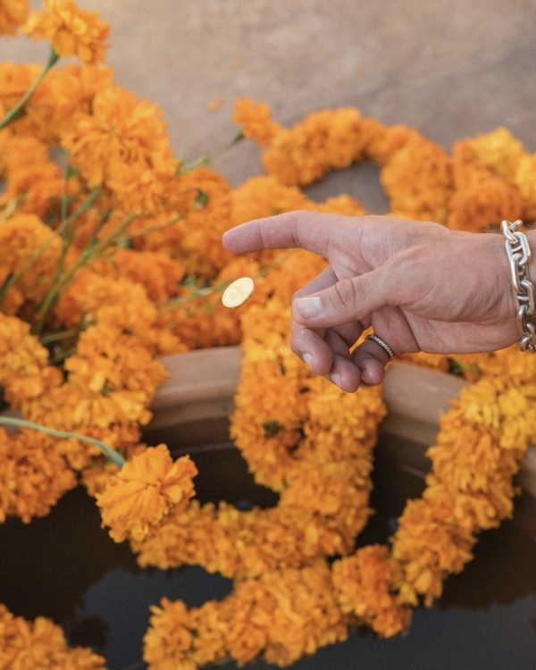 Inside Alix Traeger & Zoya Biglary’s Vibrant Wedding in Oaxaca, Mexico