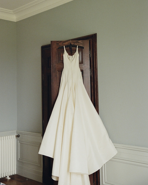 Influencer Ella McFadin’s French Château Wedding Was an Editorial Take on Countryside Elegance