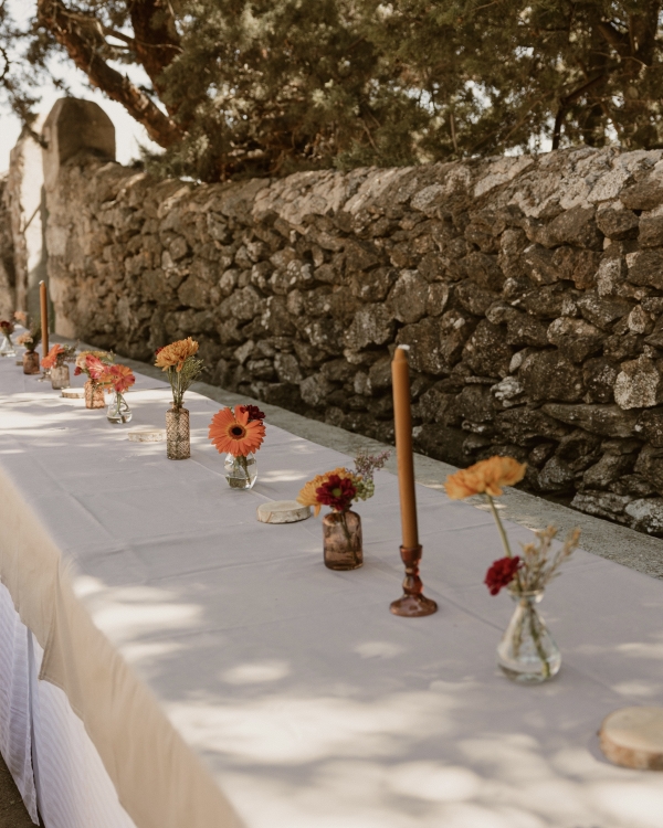 A Playful & Artistic Rural Wedding in the Countryside of Madrid