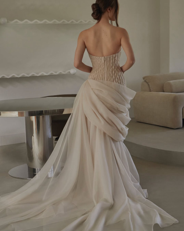 15 Best Australian Wedding Dress Designers | Top Bridal Gowns Designers List | Famous