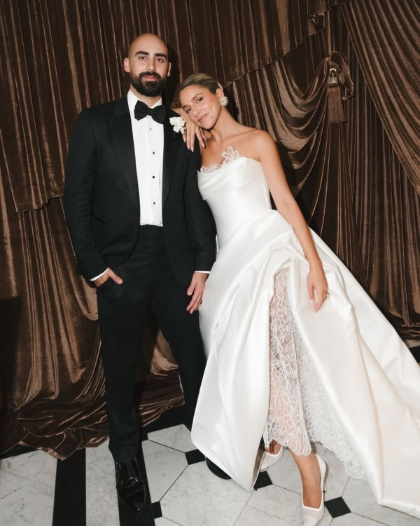 15 Best Australian Wedding Dress Designers | Top Bridal Gowns Designers List | Famous