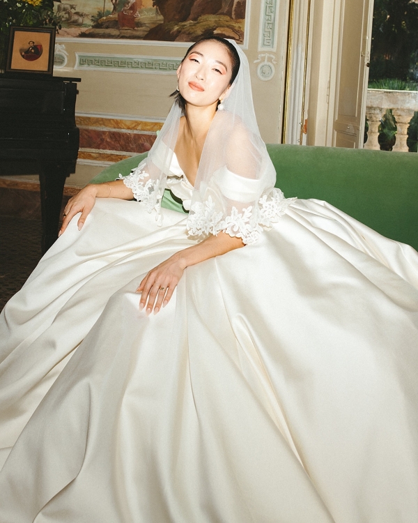 A Cinematic Wedding with Sculptural Installations & a Vibrant Palette in Sicily