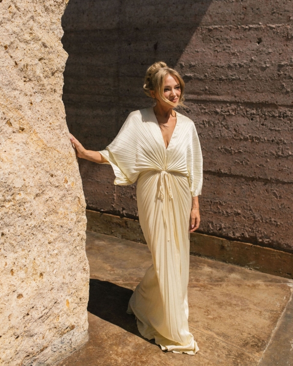 Inside Alix Traeger & Zoya Biglary’s Vibrant Wedding in Oaxaca, Mexico