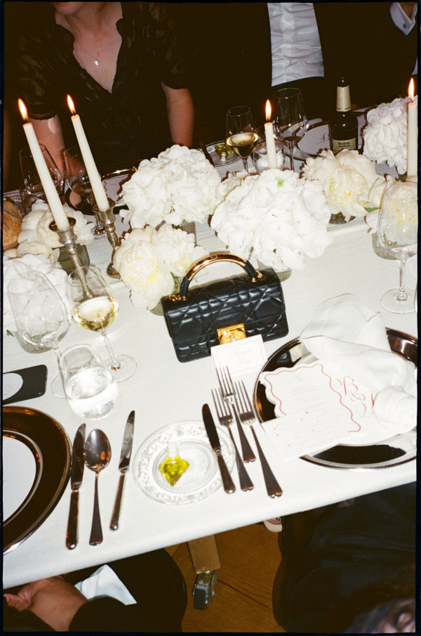 Photographers Raissa and Simon