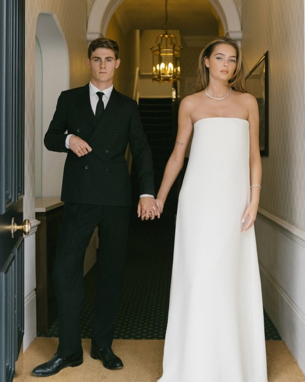 15 Best Wedding Photographers in the UK | British Professional Photography | TOP Luxury Bridal Photographers