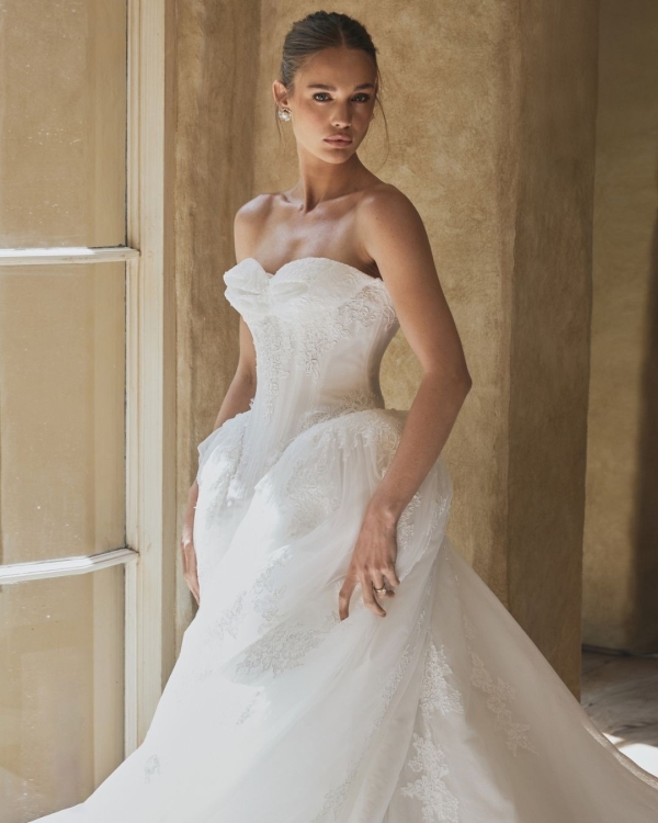 15 Best Australian Wedding Dress Designers | Top Bridal Gowns Designers List | Famous