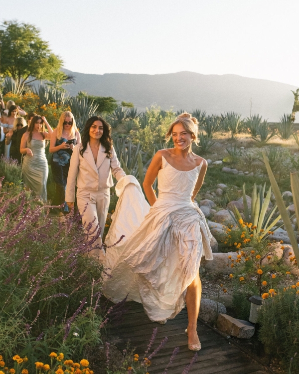 Inside Alix Traeger & Zoya Biglary’s Vibrant Wedding in Oaxaca, Mexico