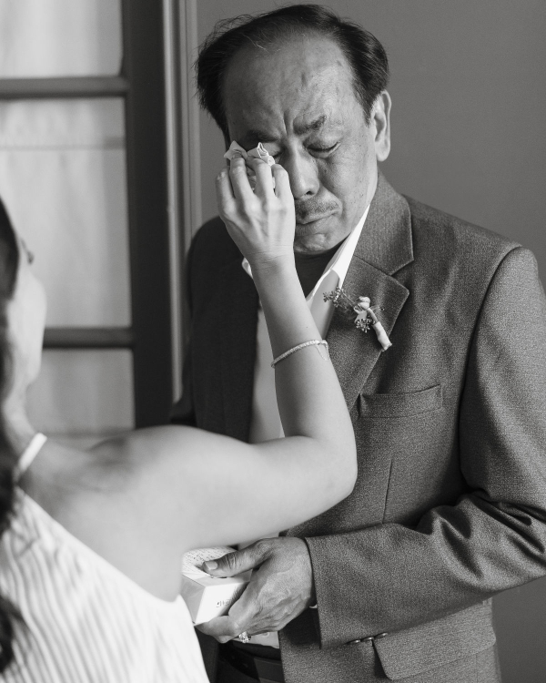 The Luxury of Simplicity: Designing a Wedding Photography Experience Couples Remember Forever