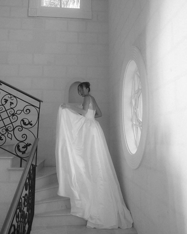 A Chic Tropical Wedding on the Shores of St. Lucia