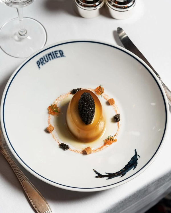 7 Festive Food & Drink Ideas for Stylish Holiday Hosting