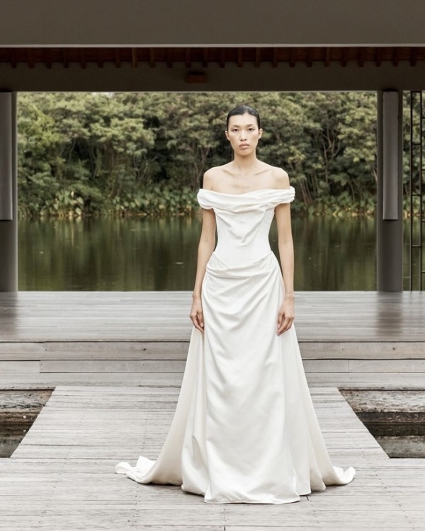 18 Chic Statuesque Bridal Dresses from the Fall '26 Season