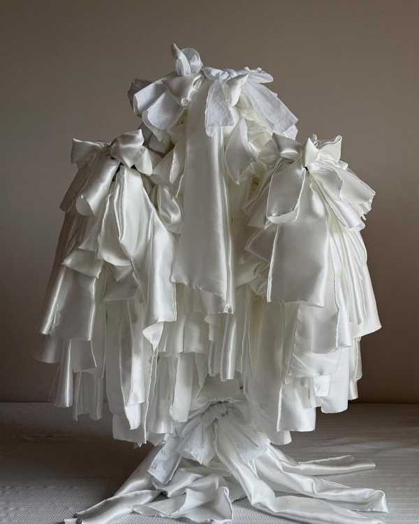 Cloud Dancer: Pantone's 2026 Color of The Year