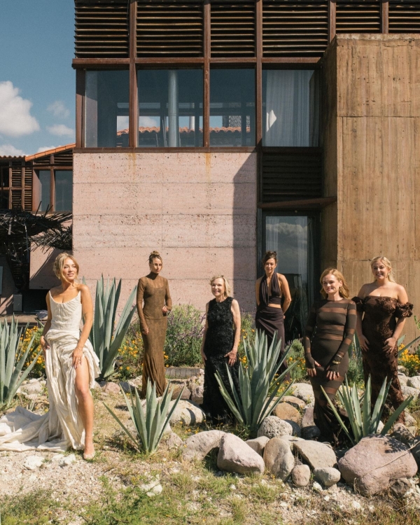 Inside Alix Traeger & Zoya Biglary’s Vibrant Wedding in Oaxaca, Mexico