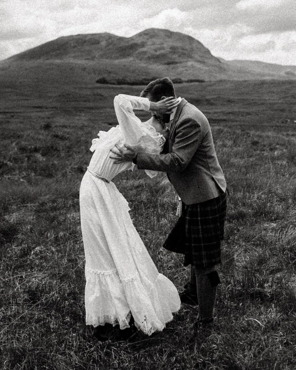 100 Hard Questions Every Couple Should Answer Before Getting Married — photo 1