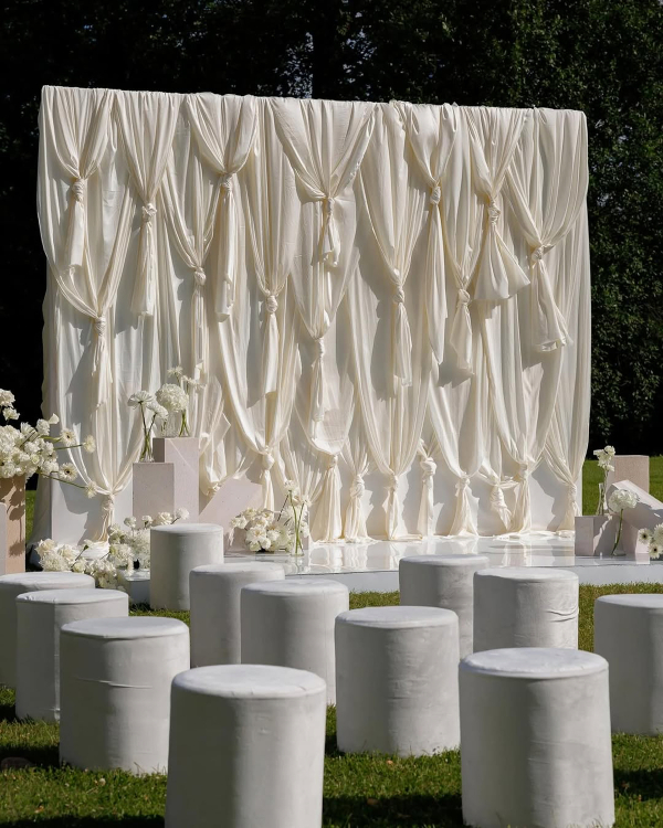 Cloud Dancer: Pantone's 2026 Color of The Year