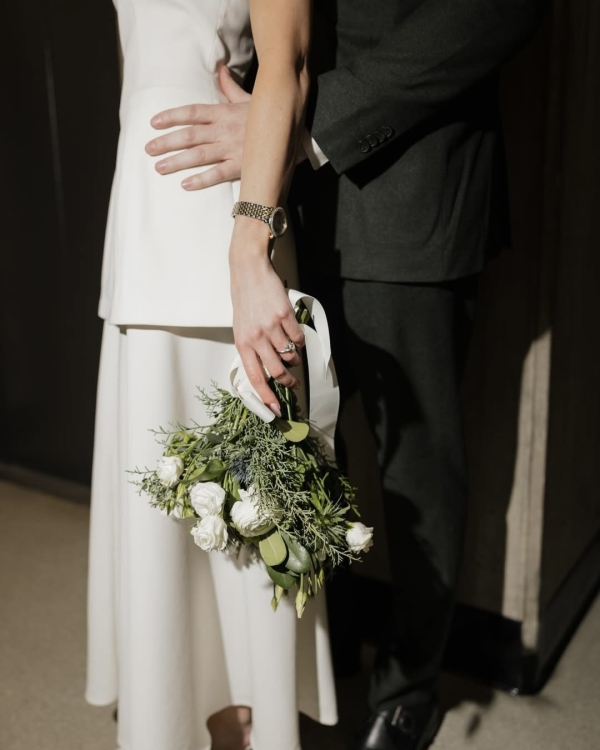 100 Hard Questions Every Couple Should Answer Before Getting Married