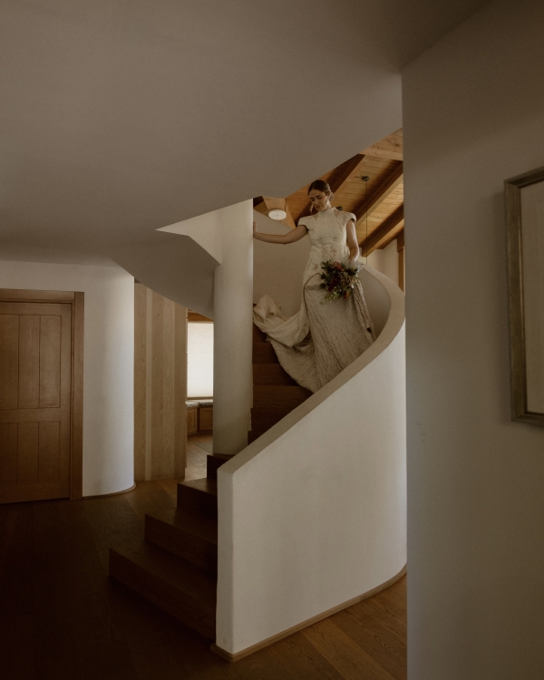 A Playful & Artistic Rural Wedding in the Countryside of Madrid