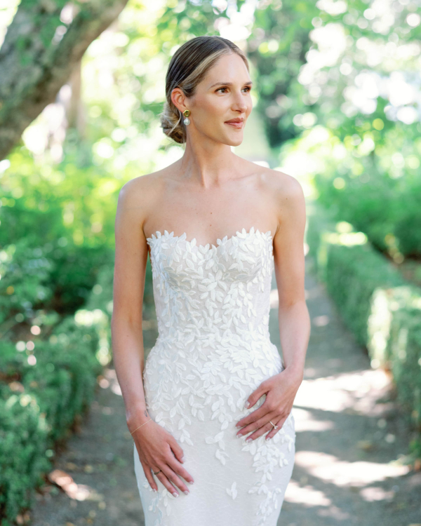 How to Achieve a Timeless Bridal Beauty Look on Your Wedding Day & in Your Photos