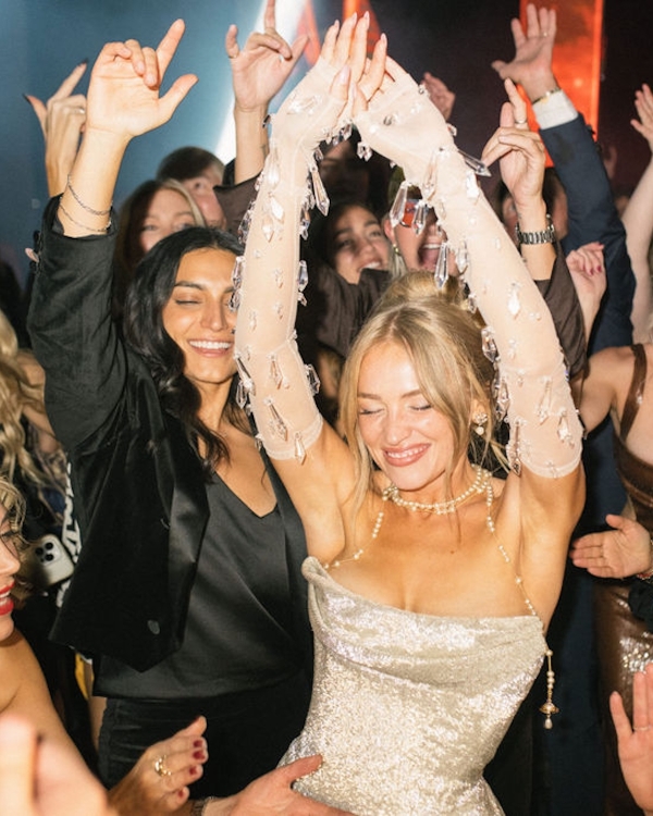 Inside Alix Traeger & Zoya Biglary’s Vibrant Wedding in Oaxaca, Mexico