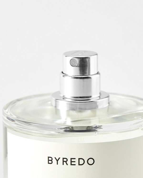 Delicate Perfumes for Women | Wedding perfumes | Dainty, With Floral Notes, the Most Feminine Fragrance