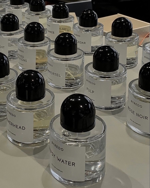 Finding the Perfect Wedding Fragrance