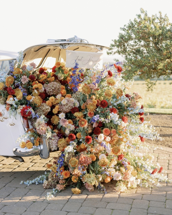 15 Best Wedding Stylists & Florists in