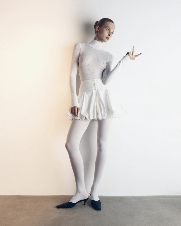 Best Fashion Tights to Wear This Spring | Tights Trend 2024