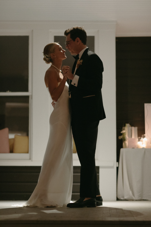 Elegant Wedding at the Beaumaris Yacht Club | Lakeside Wedding Venue in Australia