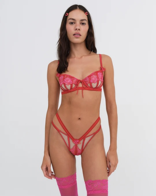 Valentine's Day Lingerie Sets | Selection of Romantic and Sexy Underwear for V-day
