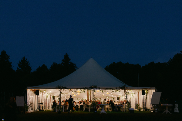 Elegant Wedding at the Beaumaris Yacht Club | Lakeside Wedding Venue in Australia