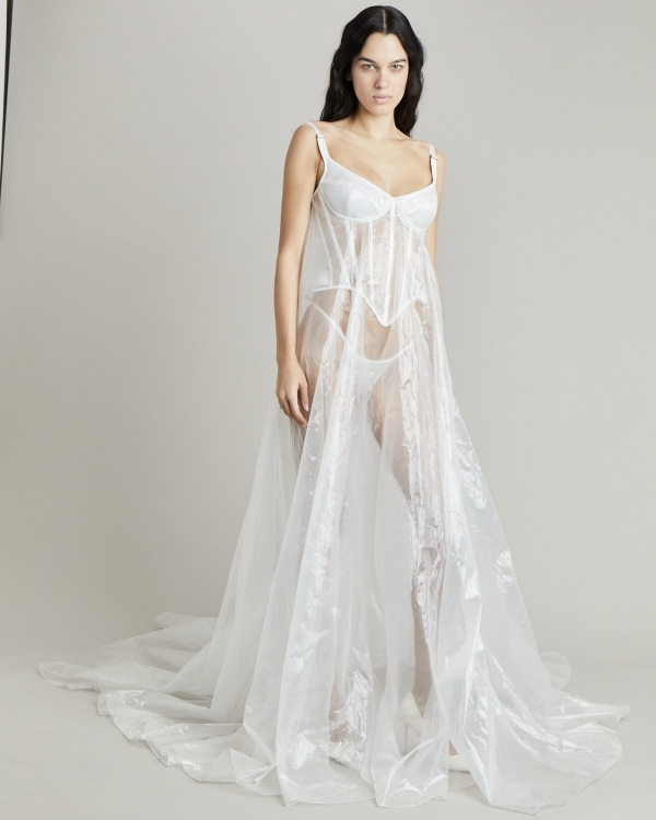 14 Trendy "Naked" Wedding Dresses for 2024