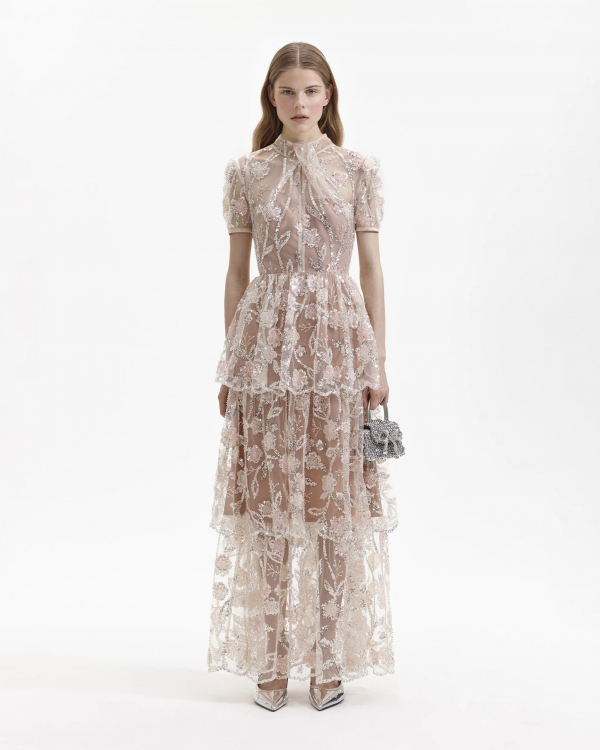 14 Trendy "Naked" Wedding Dresses for 2024