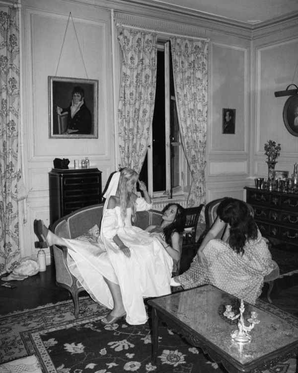 Mismatched Bridesmaid Dresses Guide | Bridesmaid with Different Color Dresses for Bridesmaids | Wedding Party