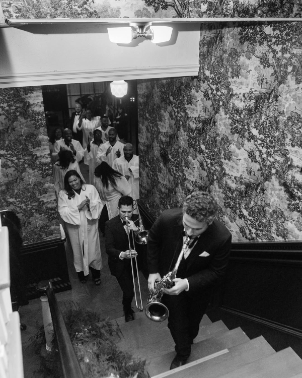 10 Meaningful Ways to Honor Lost Loved Ones at Your Wedding