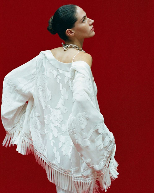 40 Statement Accessories to Complete Your Wedding Wardrobe