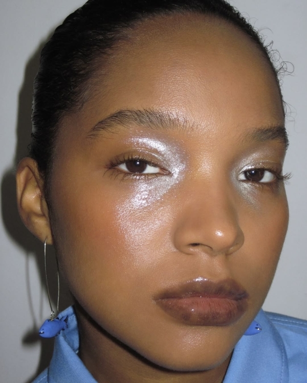 A Step-by-Step Guide to Sea Witchery Makeup